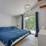Galeb Гостевой дом 3*