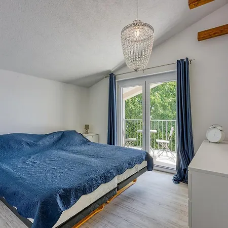 Galeb Guest house *